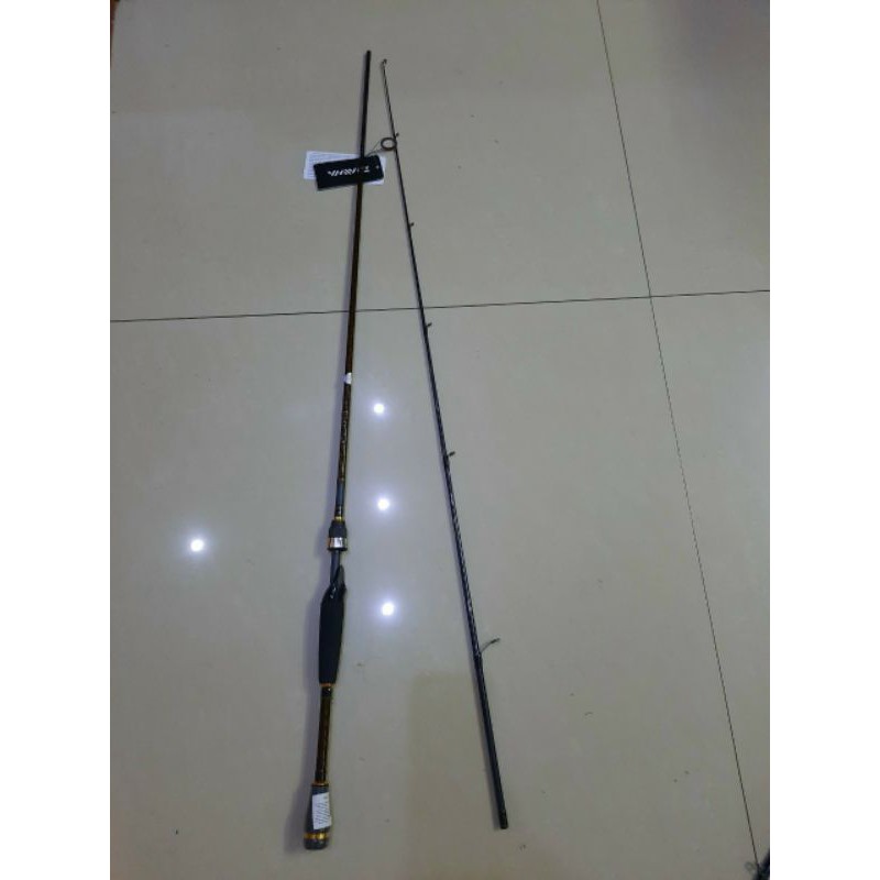 Cần lure daiwa  AIRX chính hãng 1m98 và 2m1