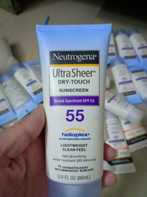 Kem Chống Nắng Neutrogena Ultra Sheer SPF100+ va 80+ và 70 PA +++