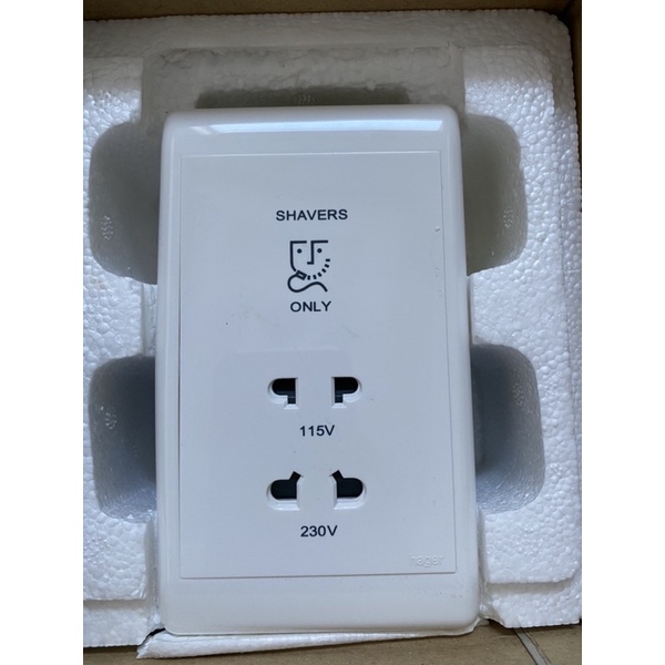 XS9200 - Ổ cắm dao cạo râu 115V/230V, Hager