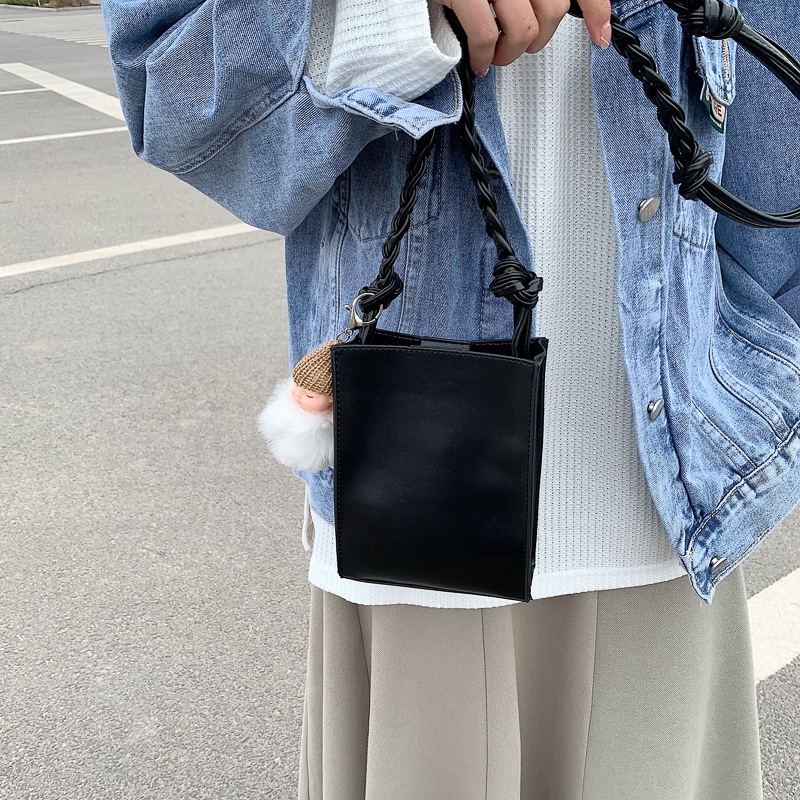 Túi Đeo Chéo Vuông Nhỏ Thời Trang Mùa Hè Joker 2022 Mới Phổ Biến Cho Nữ