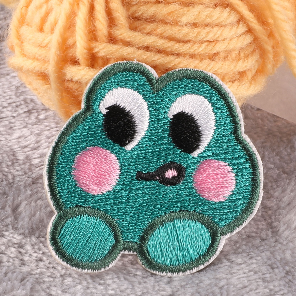 Miếng Dán Ủi Thêu Họa Tiết Hoạt Hình Gấu Dễ Thương Dùng Trang Trí Quần Áo DIY