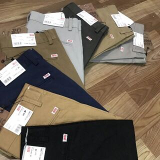 Quần chinos Uniqlo