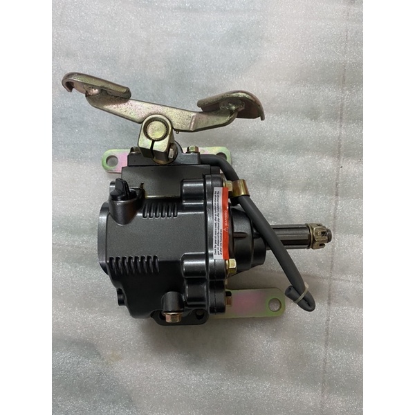 Hộp số đảo chiều tiến lùi,cốt 17li, dùng cho máy 100cc,110cc,125cc.cốt vào máy 6 răng 17mm,trục ra 19mm
