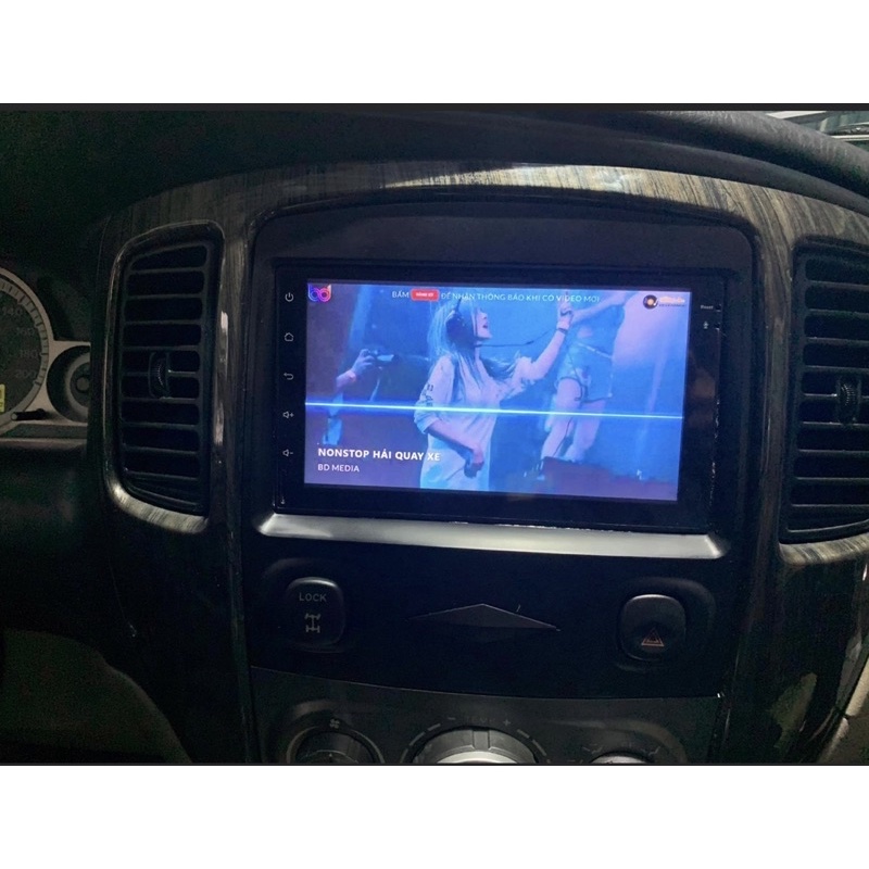 DVD Android RAM 2G Cho Ô Tô Tích Hợp GPS Chỉ Đường, Xem Camera Lùi - Màn Hình 7 inch Full HD Kính Cường Lực 2.5D