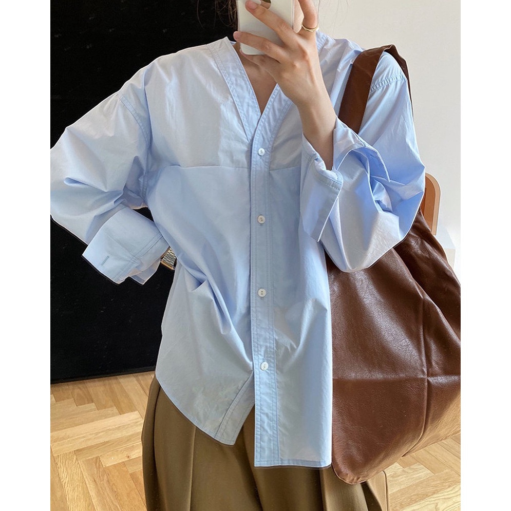 Áo sơ mi Hàn Quốc cổ trụ chữ V