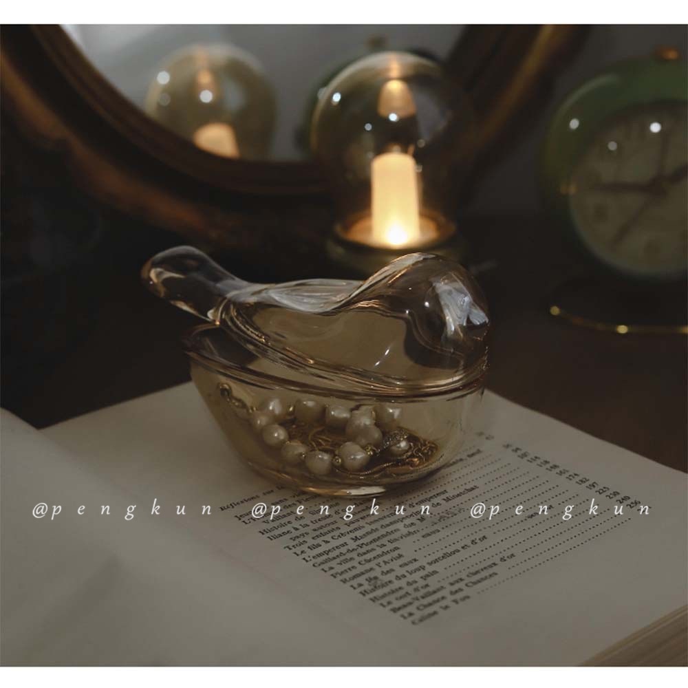 Bát đựng thức ăn nhẹ bằng thủy tinh hình chú chim cổ điển