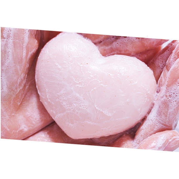Xà phòng giảm thâm mông và làm sạch cơ thể Pelican Hip Care Soap 80g Nhật Bản