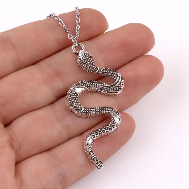 Vòng cổ Mặt Hình Rắn Độc Đáo Thời Trang