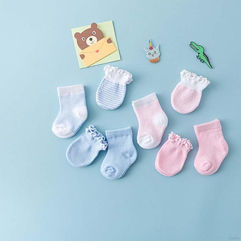 Set Găng Tay Và Đôi Vớ Cotton Xinh Xắn Dành Cho Bé