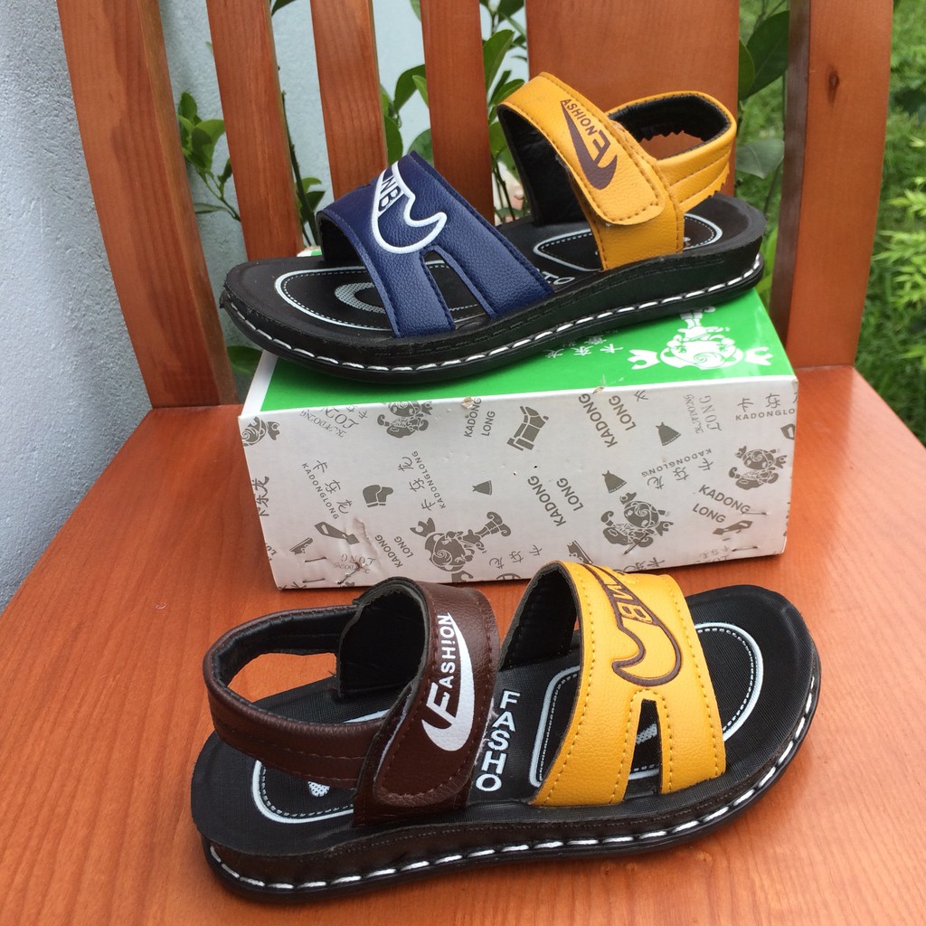 sandal bé trai size 31-35 da nhân tạo