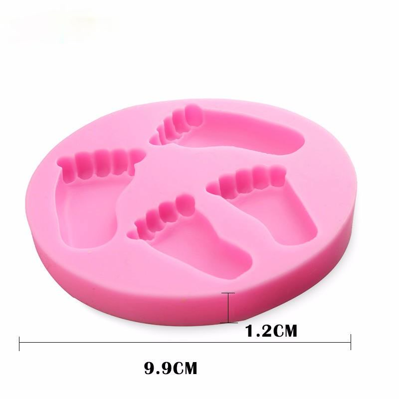 Khuôn silicon tạo hình bàn chân em bé 3D xinh xắn