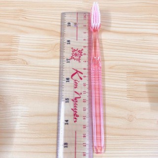 ( 1 lon 25 chiếc) BÀN CHẢI ĐÁNH RĂNG DR HAPPY CÓ NẮP ĐẬY