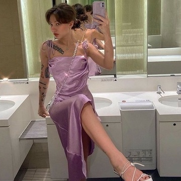 Đầm lụa dự tiệc Luala thiết kế nhún ngực sexy sang chảnh, tà vạt xéo, vai cột dây được nhiều kiểu, chất liệu satin đẹp
