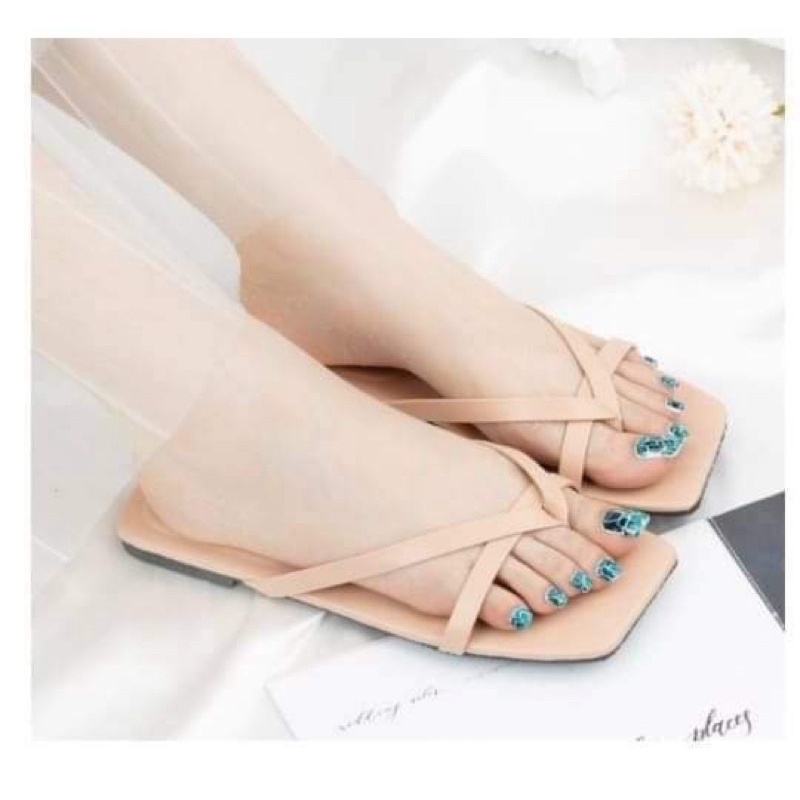 dép kẹp 2 dây có dây quai ngang đầu vuông nền nhám. nắng mưa mang thoải mái ( hình thật ) cam kết như hình