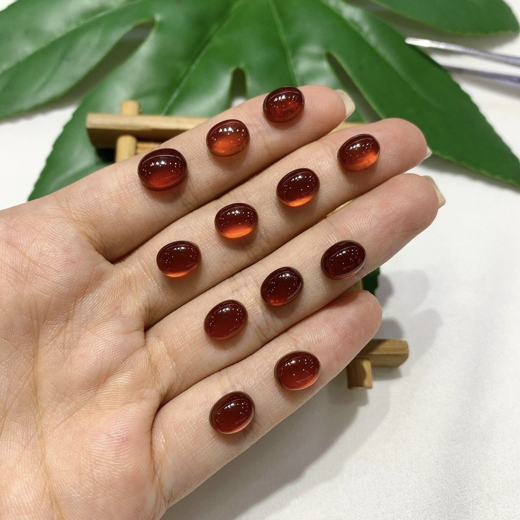 Mặt Đá Garnet Đỏ Siêu Dễ Thương