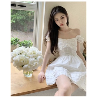 ĐẦM CỔ TIM NHÚN CHỈ NGỰC NÚT BỌC