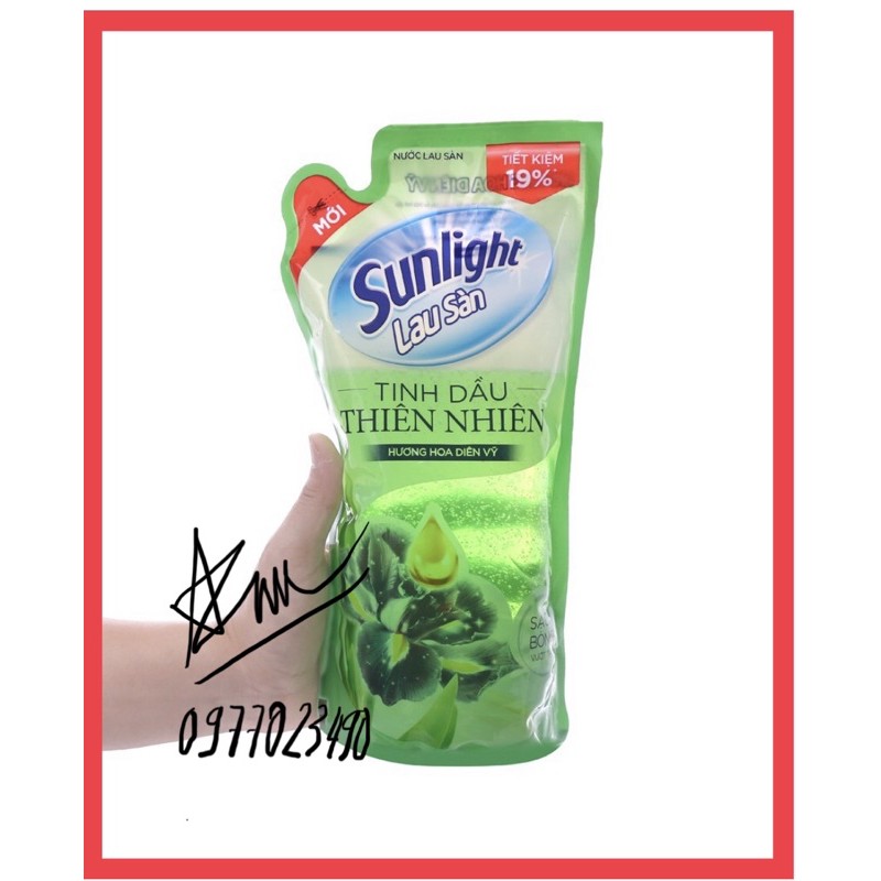 Nước lau sàn Sunlight hương hoa diên vỹ túi 1kg