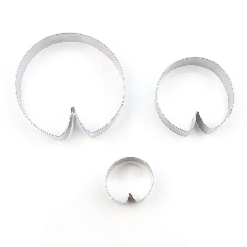 3 Khuôn thép không gỉ tạo hình lá sen làm bánh quy đa năng