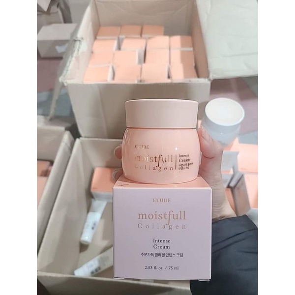 Kem dưỡng Etude house moistful collagen