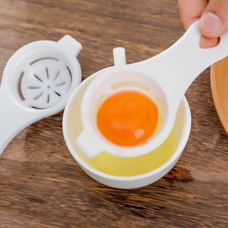 Dụng cụ tách lòng trứng