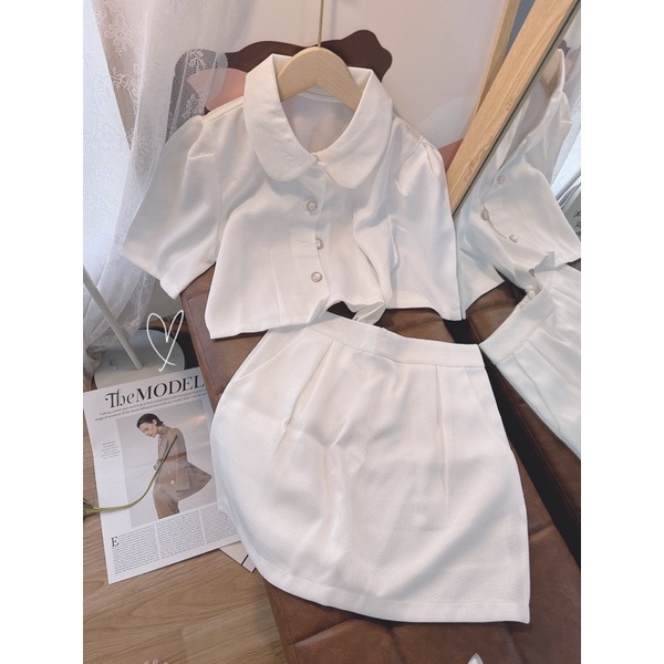 SET DẠ ÁO CỔ SEN TAY NGẮN + CHÂN VÁY A
