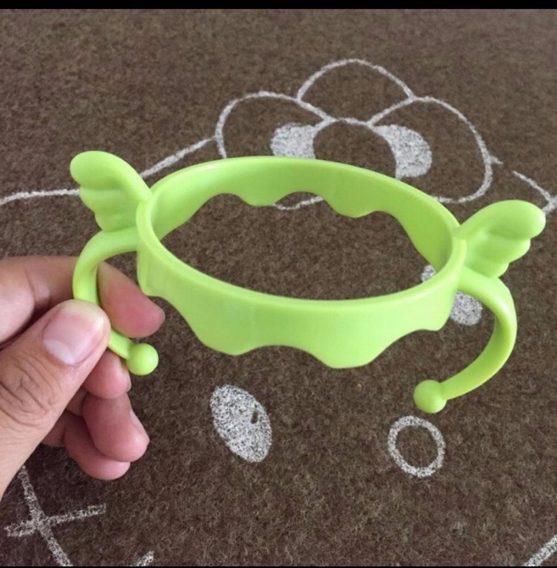 Tay cầm bình có como