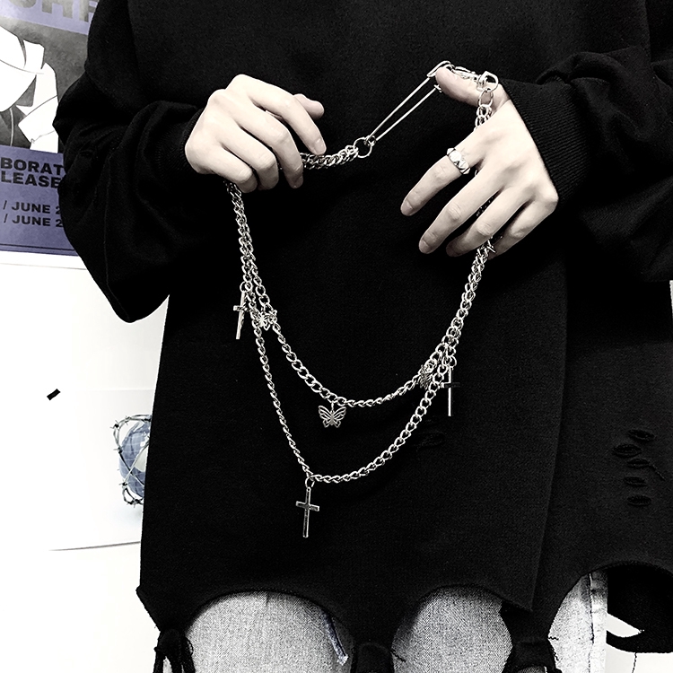 Dây Chuyền Mặt Hình Bướm Và Thánh Giá Độc Đáo