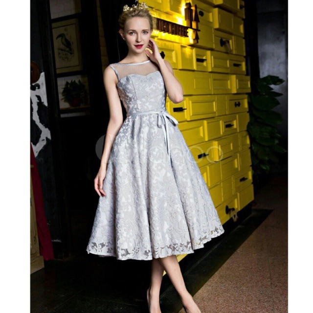 ĐẦM REN XOÈ NƠ EO