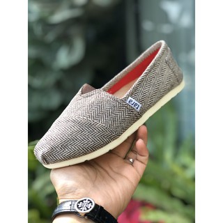 Tara - Giày Lười Unisex Nâu Line
