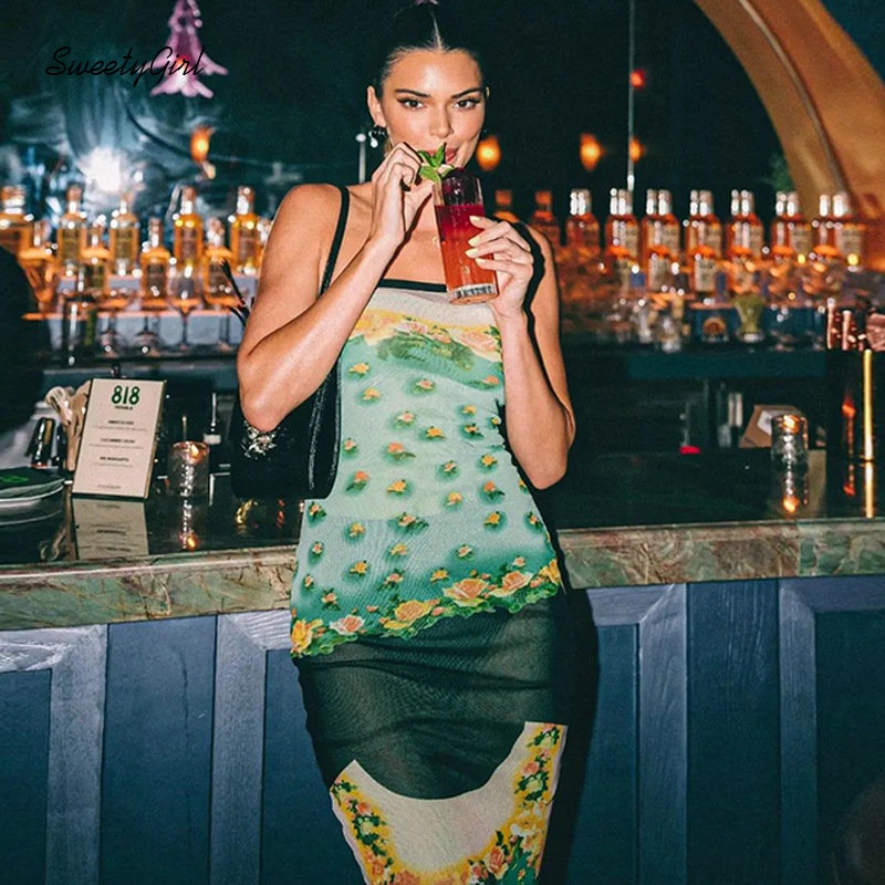 Đầm Maxi Không Tay Hở Vai Ôm Eo In Hoa Nhiều Màu Sắc Thời Trang 2022 Cho Nữ