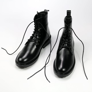 𝑪𝒐𝒎𝒃𝒂𝒕 𝒏𝒐.1