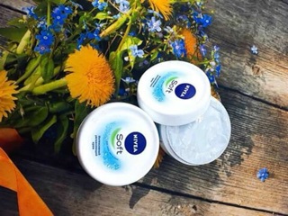 Kem dưỡng ẩm Nivea Soft - Đức