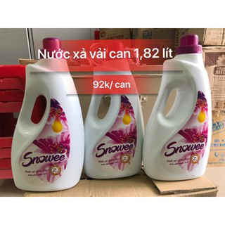 Nước xả vải Thương hiệu Snowee hương thơm dịu nhẹ tốt cho dan em bé , sạch thơm quần áo trong cả ngày vận động sạch thom