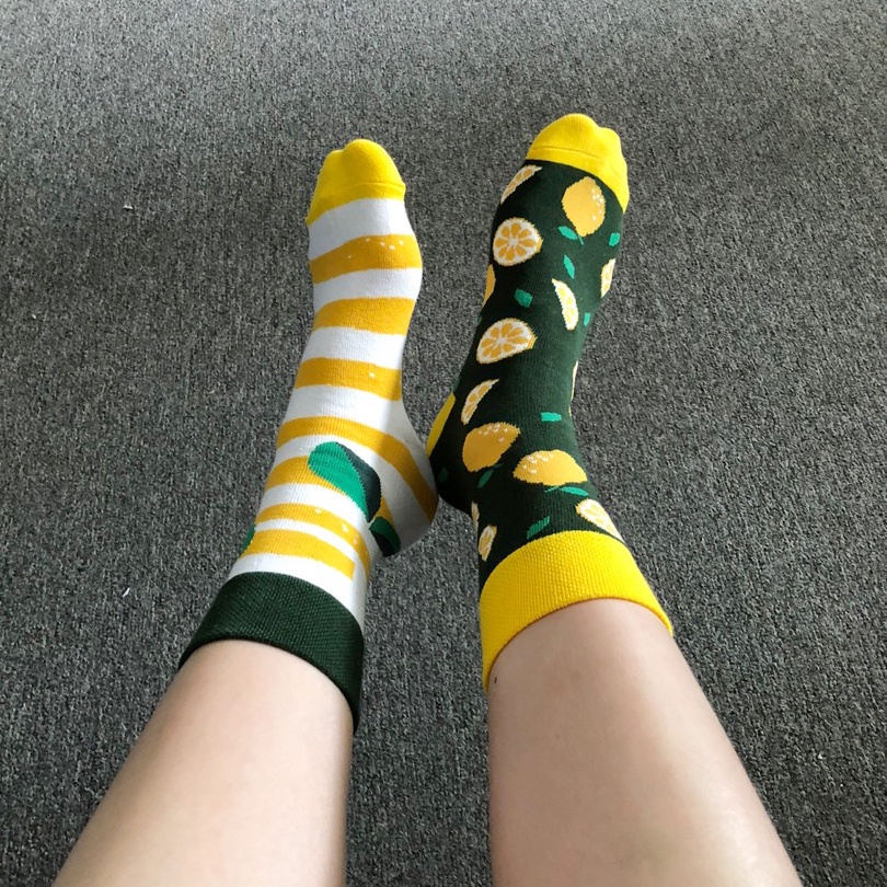 TẤT(VỚ) NAM NỮ MixMatched Sock hoạt hình họa tiết LEMONS