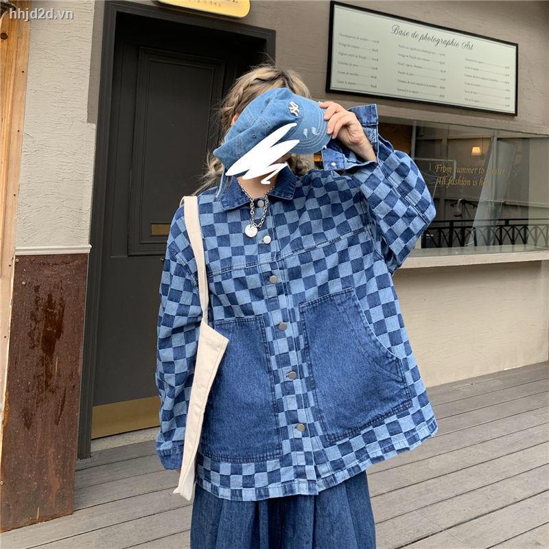 Áo khoác denim phối túi phong cách retro thời trang mùa thu 2021 cho nữ | BigBuy360 - bigbuy360.vn