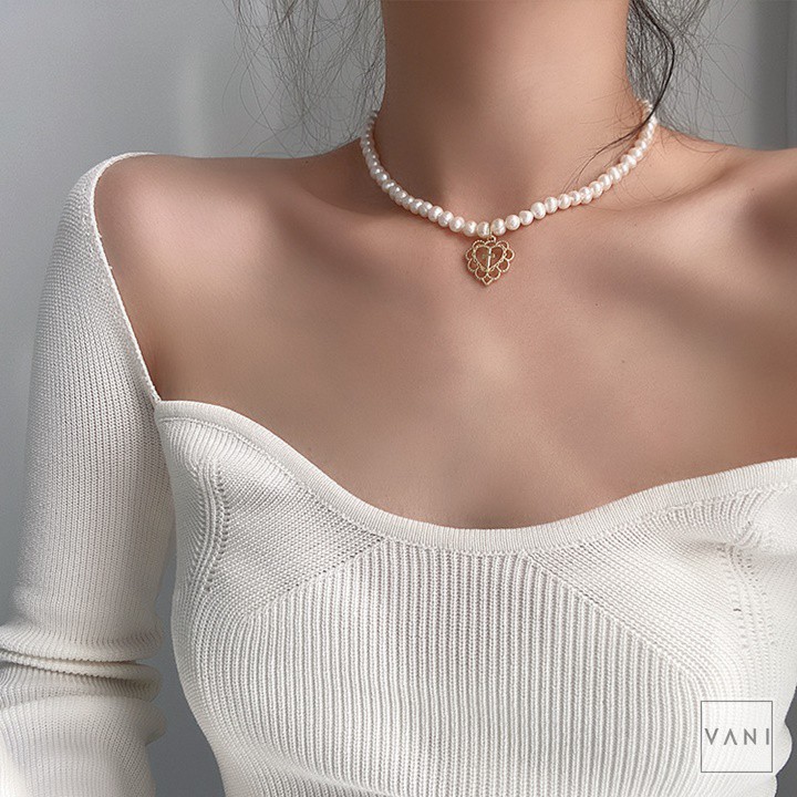 Vòng Cổ Necklace Choker Ngọc Trai Nhân Tạo Charm Tim Rỗng Phối Thánh Giá Vintage