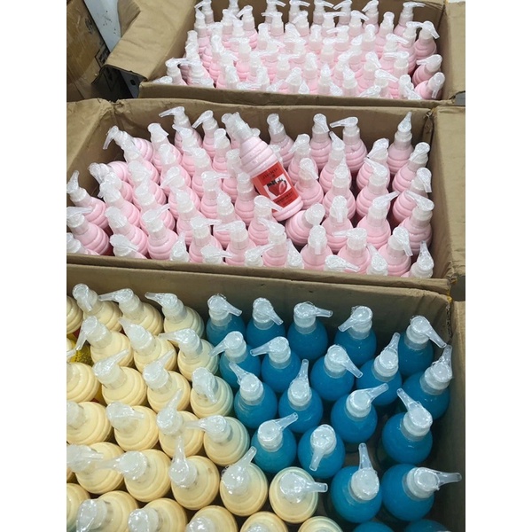 Kem, kèm làm mềm da lô hội 200ml