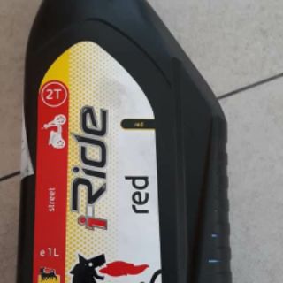 Dầu nhớt động cơ Ý hương dâu dành cho xe máy 2 thì eni i-Ride 2T Red API TA/TB 1 Lít (Hàng nhập khẩu)