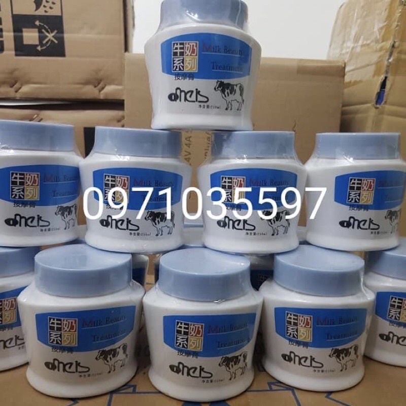 Kem massage sữa bò dùng trong spa giúp da trắng sáng,săn chắc