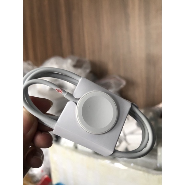 Dây sạc đồng hồ A W sử dùng seri 1-7 BH 12 Tháng