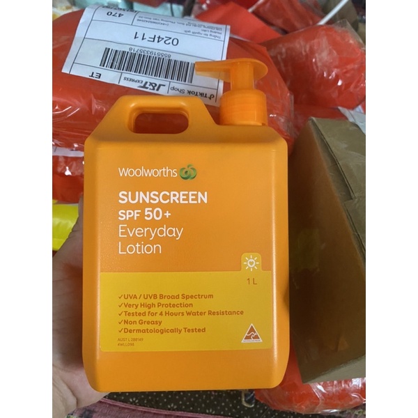 Kem Chống Nắng Woolworths Everyday Sunscreen SPF50+