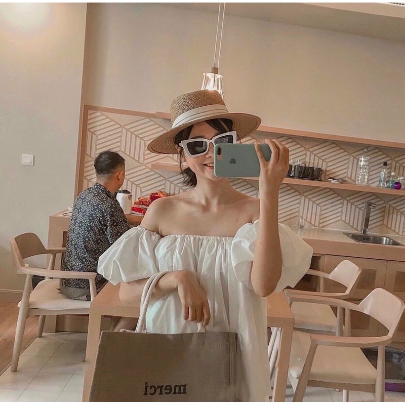 Áo tay bồng trễ vai