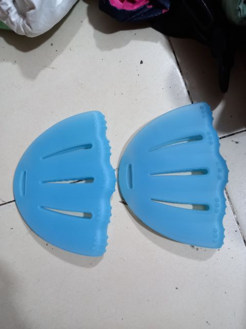 Bọc quai địu silicon xanh cho bé ms01
