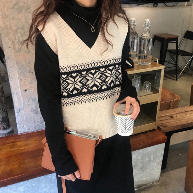 Gile Len Nữ Họa Tiết VinTage, Áo gile len Mỏng Cổ V Chất Đẹp - ttshoppc | BigBuy360 - bigbuy360.vn