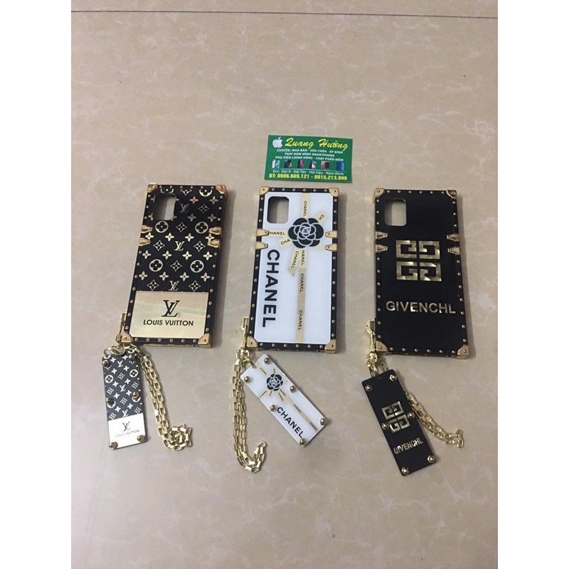 Ốp vuông kèm dây xích của SAMSUNG A21s- A50- A51 -A40s - A70- A71-A20/A30-A11 -A12 A31