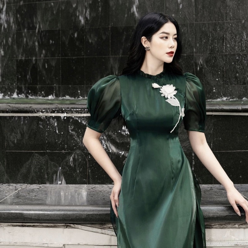 Áo Dài Cách Tân Organza Cổ Bèo Đính Hoa Nổi Độc Đáo  _XANHREU_