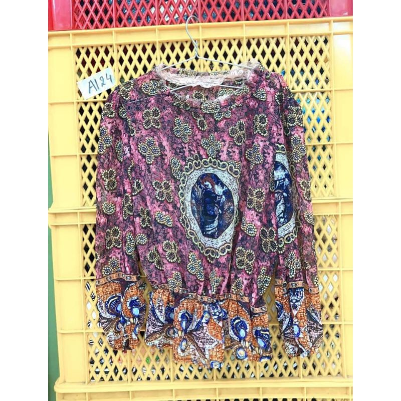 áo váy peplum hoạ tiết cổ điển. A124