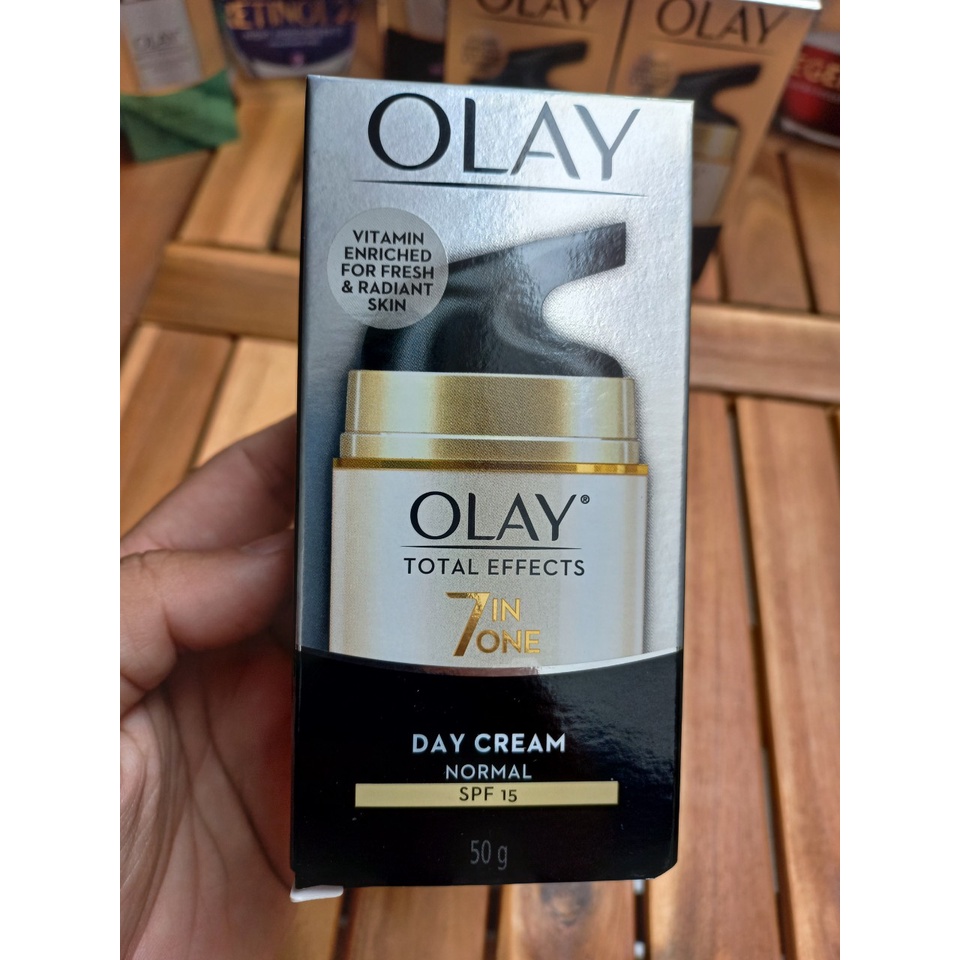 Kem Dưỡng Olay Total Effects Ngừa Lão Hóa Ban Ngày 50g Total Effects 7 in One Day Cream Normal SPF 15