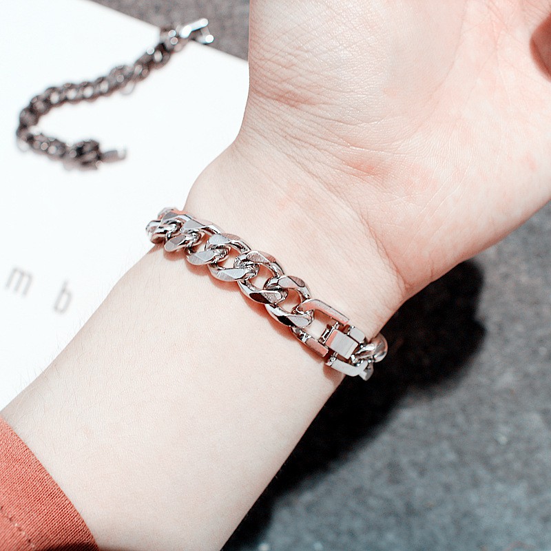 [Mã FAMAYFA giảm 10K đơn 50K] Vòng đeo tay chân lắc loại dây lớn cho nam nữ | BigBuy360 - bigbuy360.vn