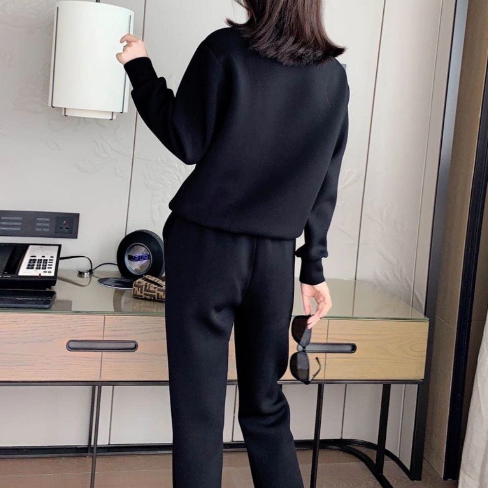 Bộ đồ thể thao hai mảnh dáng rộng thời trang xuân thu dành cho nữ 2021